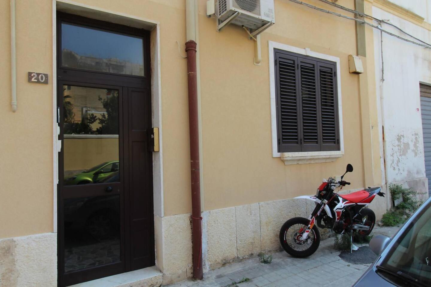 Appartamento Sofia Mare A Due Passi Trapani Bagian luar foto