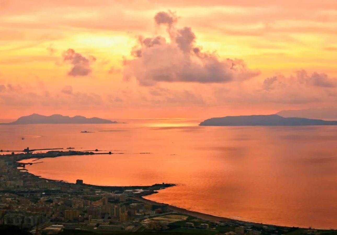 Appartamento Sofia Mare A Due Passi Trapani Bagian luar foto