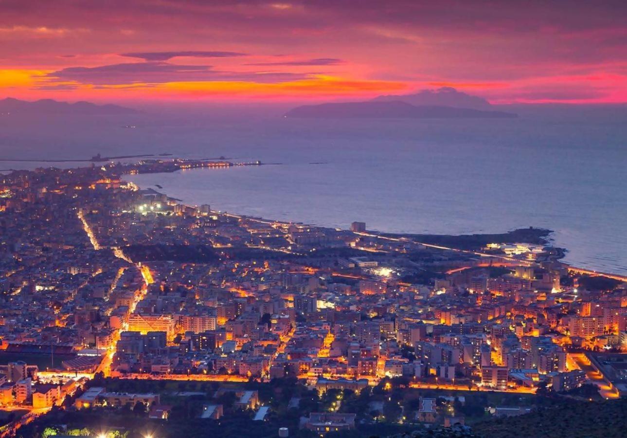Appartamento Sofia Mare A Due Passi Trapani Bagian luar foto
